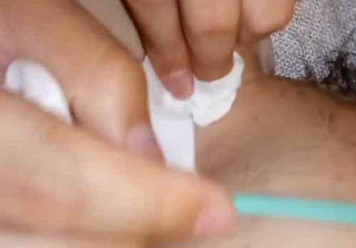 土豪酒店各种花招玩稚嫩漂亮的大学干女儿电动机器炮...