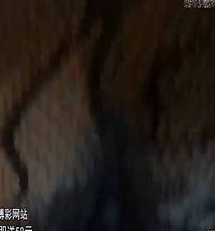 小悠亲妹妹穿著性感情趣一边被干一边打电话让闺蜜听呻吟