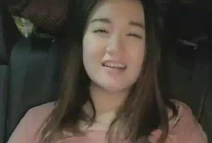 表里不一小骚货