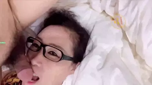 白嫩女朋友 极品青春颜值 吃鸡巴撩头发那一刻特别爽 唔 我不要 会撒娇会卖萌