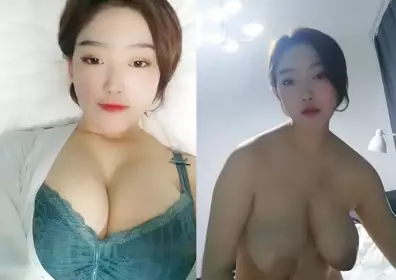 高颜值极品美乳长腿性感妹子自摸道具自慰，露奶揉搓近距离特写肥穴跳蛋震动
