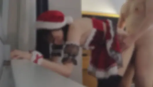 FC2-PPV-4165430 女优のたまごとXmasデート私服でごっくん制服中出